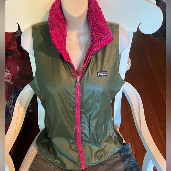 Patagonia Reversible Vest - Picture 3 of 9